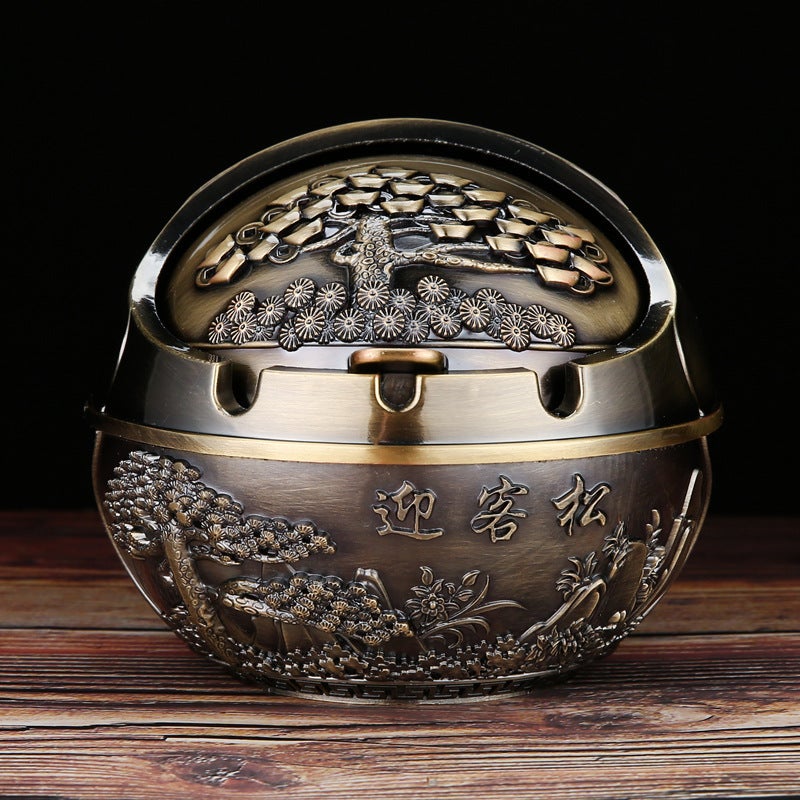 European-Style Ashtray For Home Living Room Metal Creative Personality Office Anti-Fly Ash With Lid Ornament Large Size - Image 1